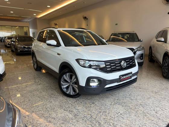 VOLKSWAGEN T-CROSS 1.0 200 TSI TOTAL FLEX COMFORTLINE AUTOMÁTICO VOLKSWAGEN T-CROSS 1.0 200 TSI TOTAL FLEX COMFORTLINE AUTOMÁTICO